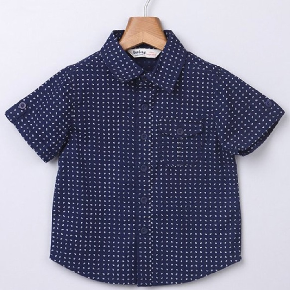 Super cute chic button down shirt. Great condition